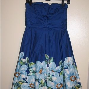 Strapless Donna Ricco dress